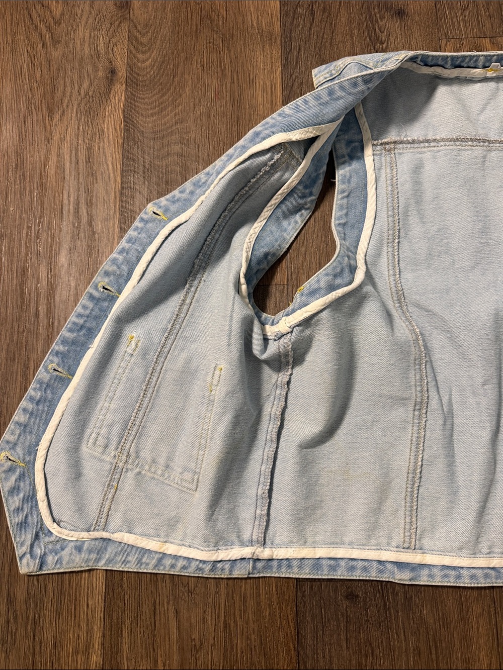 Light Wash Denim Vest with Front Pockets - Picture 4 of 7
